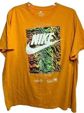 Nike Tee T-Shirt Size XL Orange